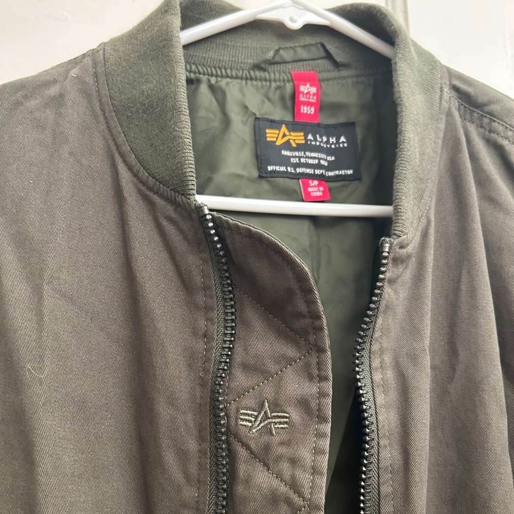 Alpha industries Army green bomber jacket size small